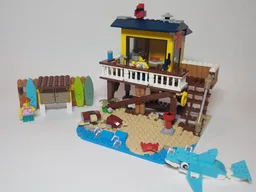 31118 Lifeguard Tower