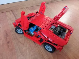 Small scale Supercar