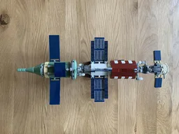 Salyut 7 docking – 1:110
