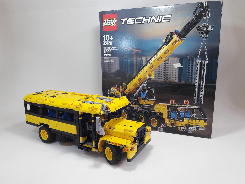 LEGO Technic 42108 Old School Bus