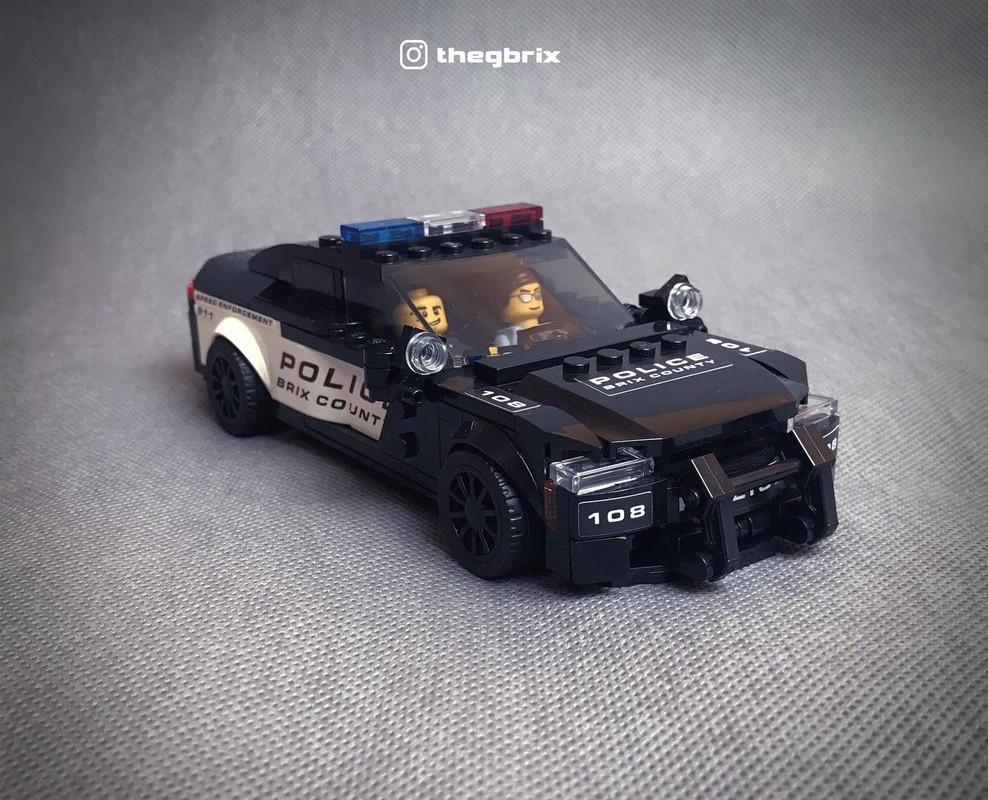 Lego Dodge Charger Enforcer - 8stud wide Speed Champions MOC