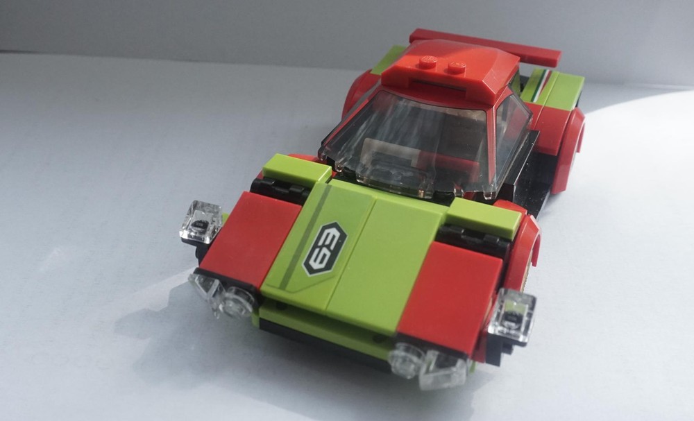 Lego Clasic speed car 01