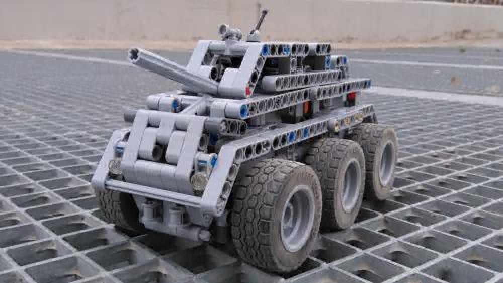 Lego 6x4 APC ( Armoured Personnel Carrier)
