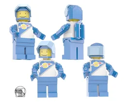Maxi Figure blue and white space man with metaldetector