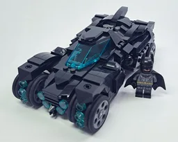 Arkham Knight Batmobile (With Combat mode)