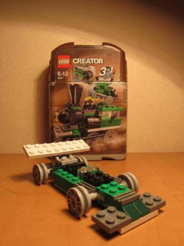 LEGO Set 4837 Alternate - F-1 Racer