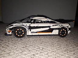 Koenigsegg One:1