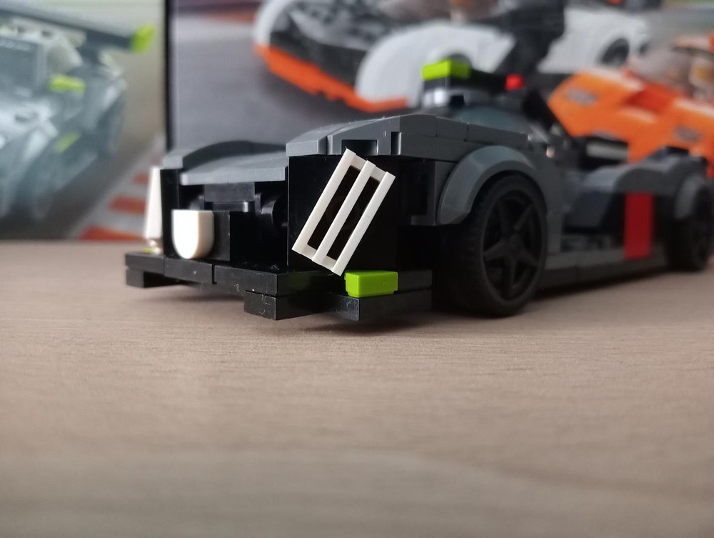 Lego Peugeot 9x8 LMH Hypercar