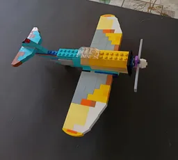 10698 - Propeller Plane
