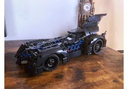 Technic Batmobile 4 in 1 Batpack 2