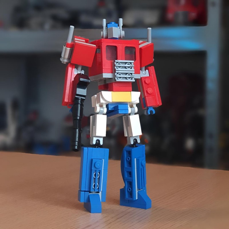 Lego G1 Optimus Prime