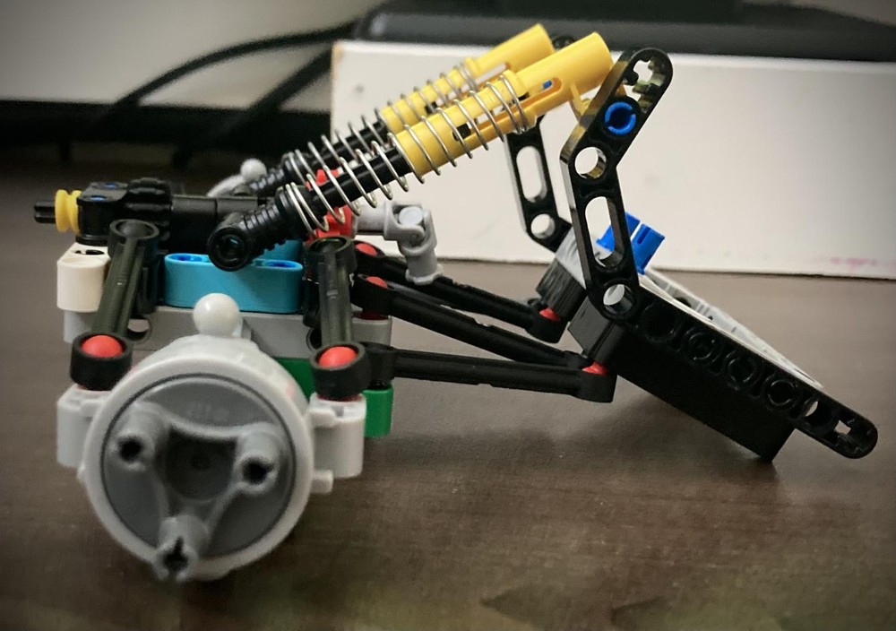 Lego 4 Link Live Axle Suspension with Steering