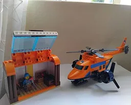 Arctic Supply Base and Heavy-Duty Helicopter