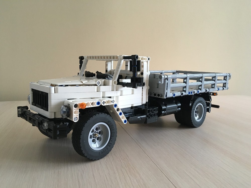 Lego GAZ-3309 Truck
