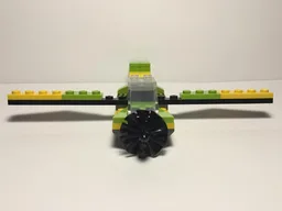 31092-Propeller Plane
