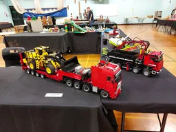 Custom RC low loader with ramps