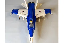 F-18