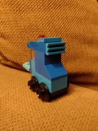 Forklift with 11006
