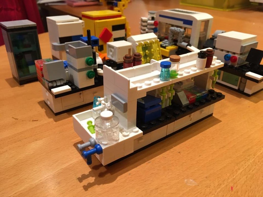 Lego Biology Lab