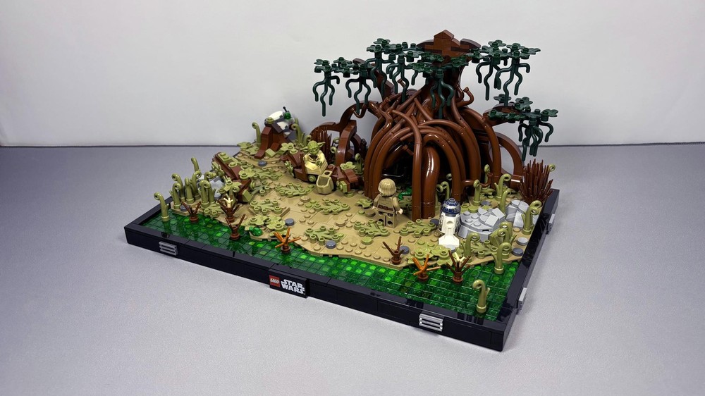 Lego Dagobah Dark Side Cave Diorama