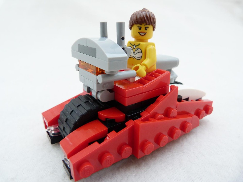 Lego 31100 Armoured Motorbike