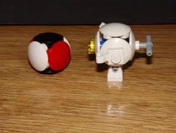 Tiny Robot 003