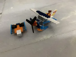 Foldable waterplane (31099)