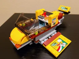Floyd's Pizza Plane