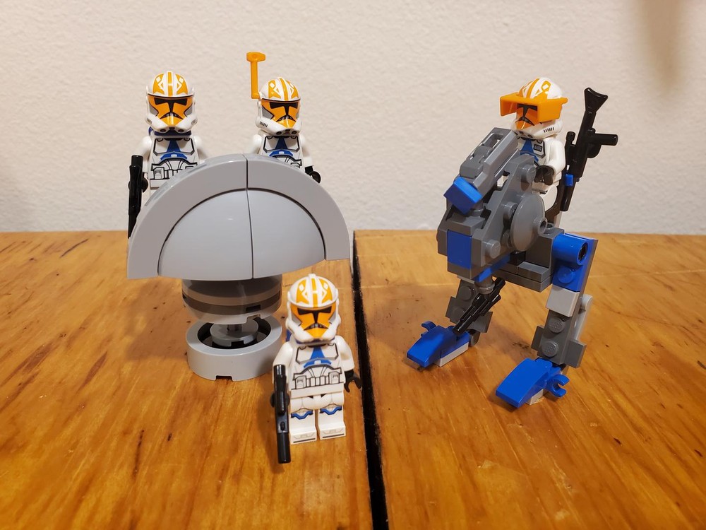 Lego 75359 Alt Build- Ahsoka's 322 Dwarf Walker and Senate Seat