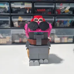 Moe-Eye