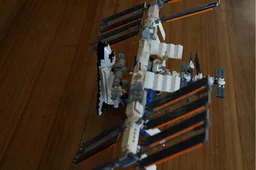 1:220 Space Shuttle v2