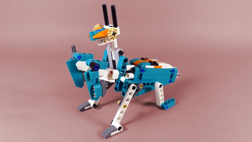 Lego 42117 Praying Mantis - LEGO Technic 42117 Y Model