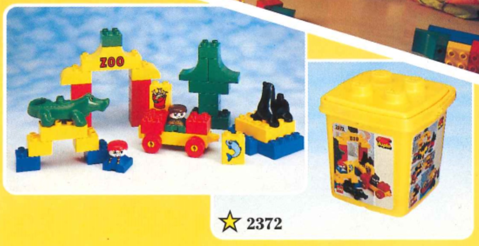 Lego Zoo Bucket
