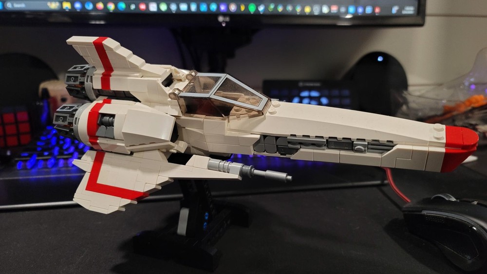 Lego Battlestar Galactica Viper mKii