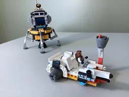 31117 Lunar Rover