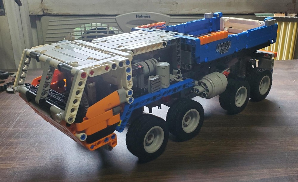 Lego 42128 Hemtt truck