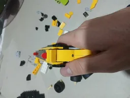 76901 - Pistol