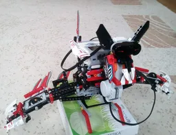 Mindstorms Dragon (EV3 + NXT)