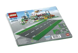 Straight Road Plates