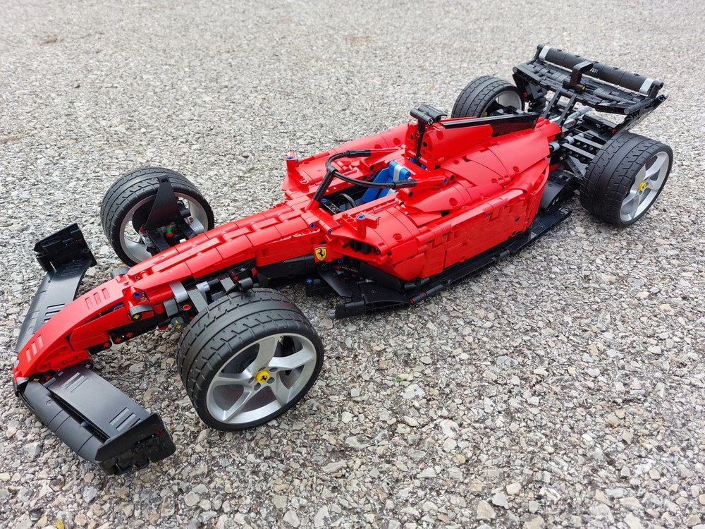 Lego Ferrari F1-75 (42143)