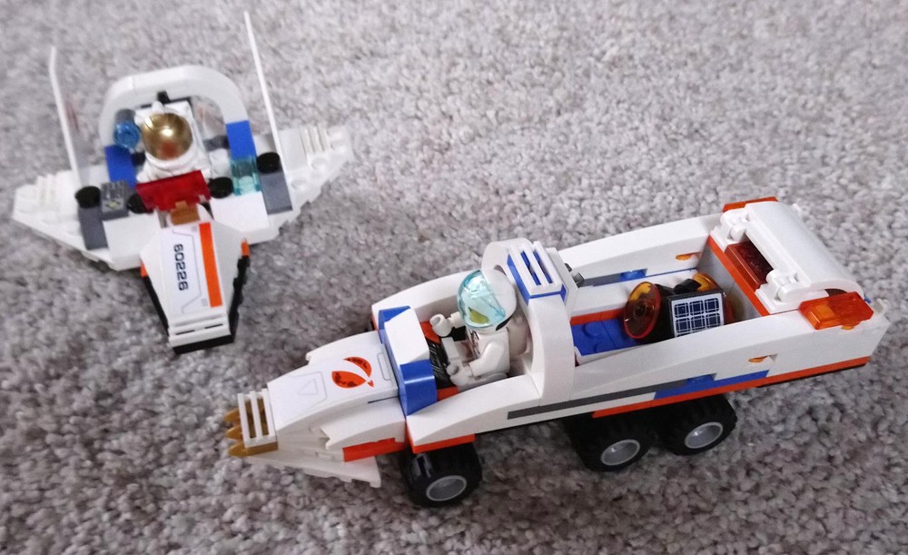Lego 60226 Runabout & Cargo Truck