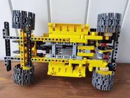 42006: Car with Custom Differential
