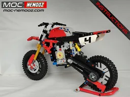 DUCATI crosss V4