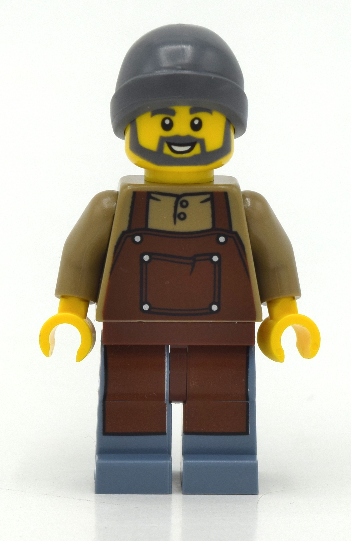 Lego Barista, Reddish Brown Apron, Sand Blue Legs, Dark Bluish Gray Beanie Hat