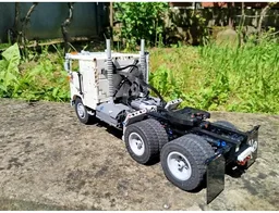 Peterbilt 352