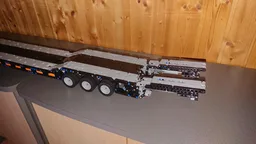 Custom RC low loader with ramps