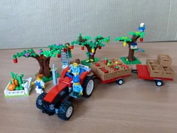 Applepickingtrain
