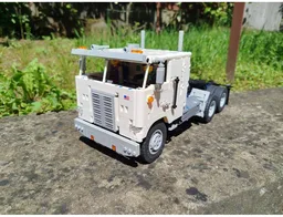 Peterbilt 352