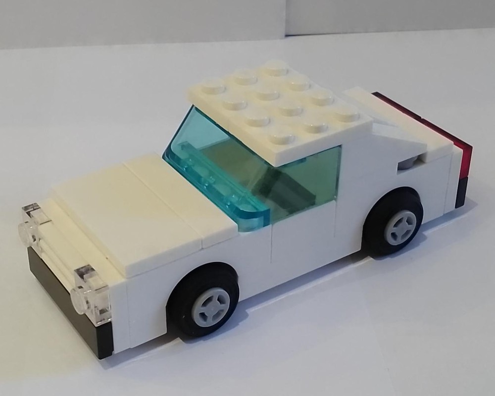 Lego saloon car