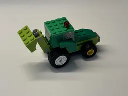 11020 Tractor